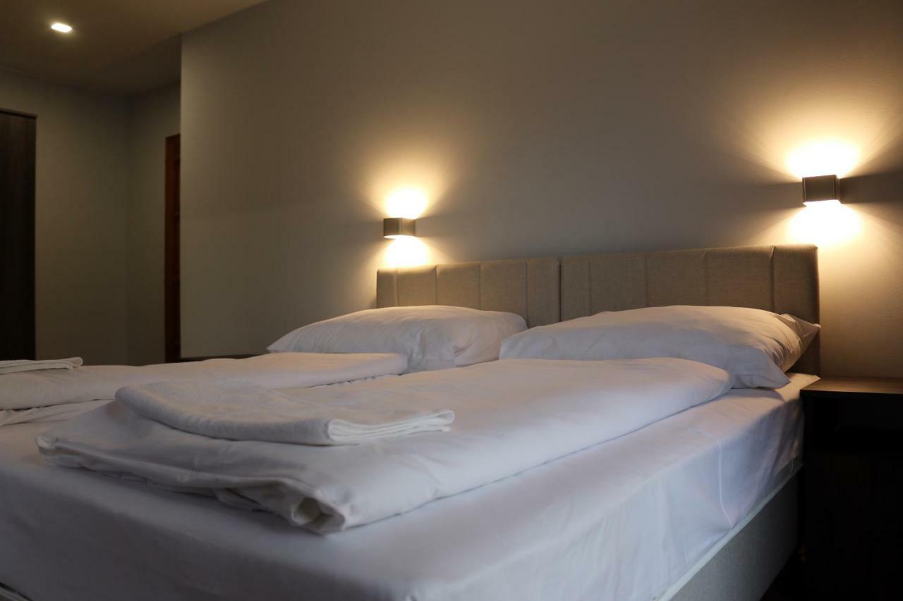 Soerpatika Vendeghaz Hotel Бадачонтомай Екстериор снимка