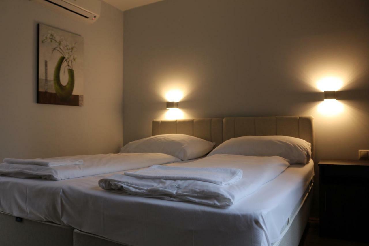 Soerpatika Vendeghaz Hotel Бадачонтомай Екстериор снимка